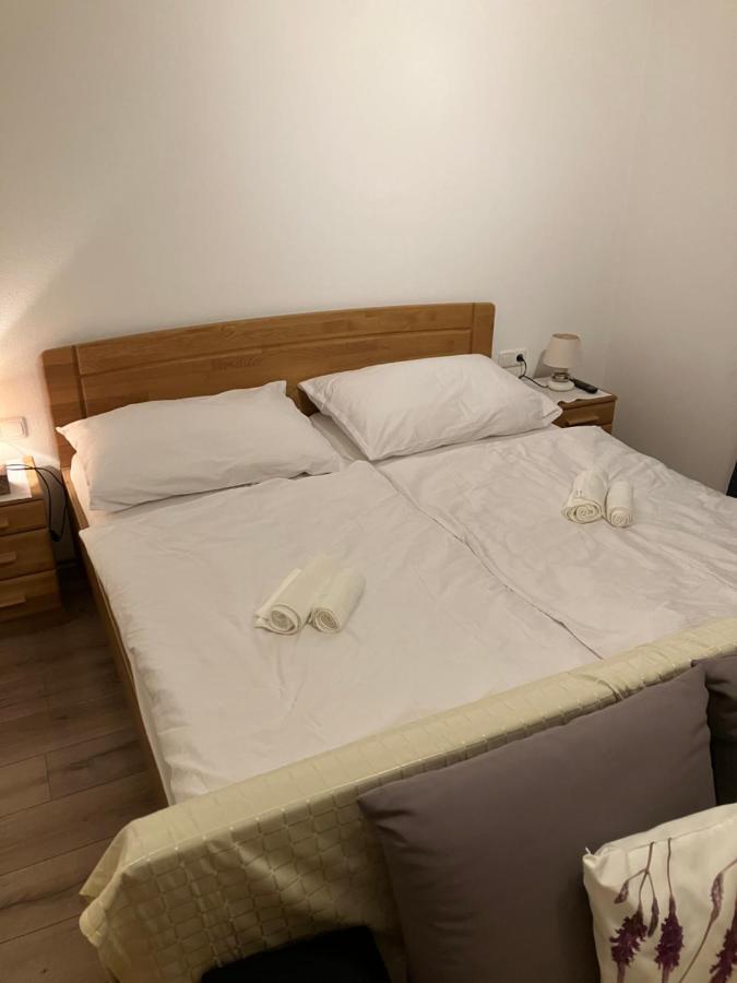 Apartman Tauplitz Skiing, Hiking, Bike, Cross Country - Haus Sandlweber Obersdorf Exterior foto