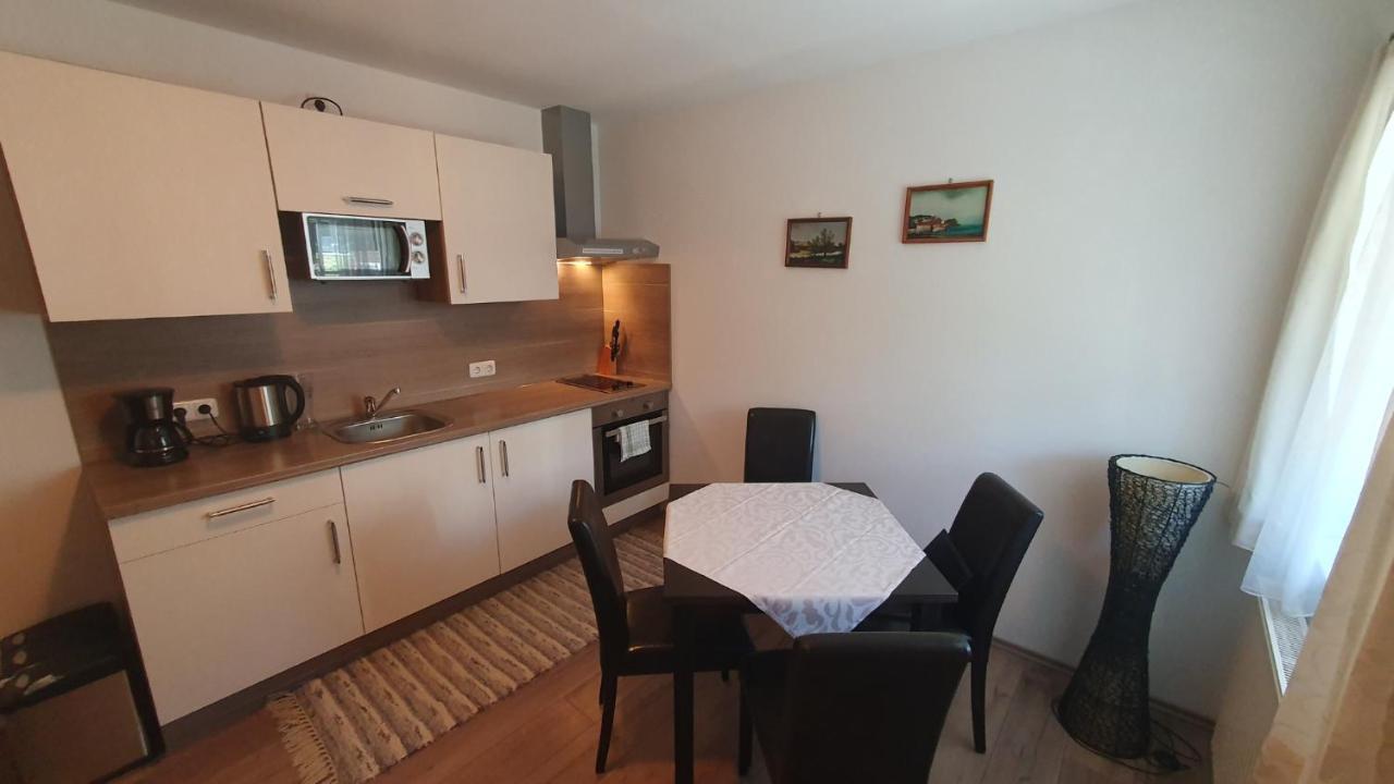 Apartman Tauplitz Skiing, Hiking, Bike, Cross Country - Haus Sandlweber Obersdorf Exterior foto